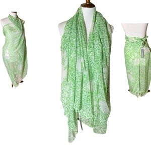 LuluCastagnette Green Leopard Spot and Paw Print Scarf Sarong 70” Long NWT